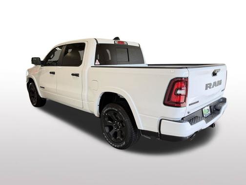 Bright White Clearcoat 2026 RAM 1500 Big Horn