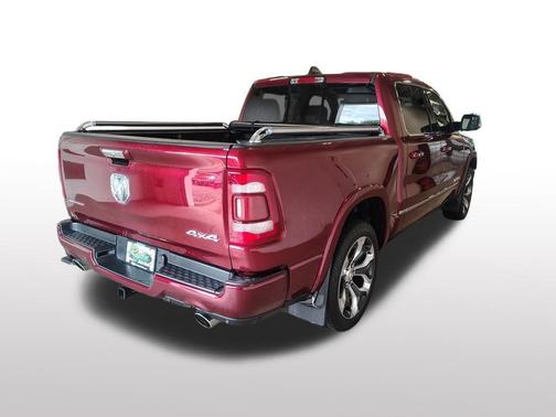 Delmonico Red Pearlcoat 2020 RAM 1500 Limited