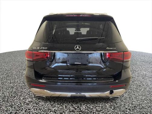 2022 Mercedes-Benz GLB 250 4MATIC