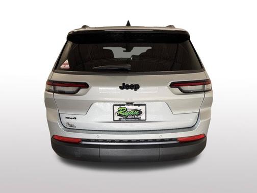 Silver Zynith 2026 Jeep Grand Cherokee L Limited 4x2