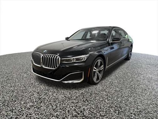 2022 BMW 750 i xDrive