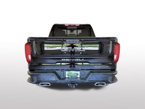 Onyx Black 2023 GMC Sierra 1500 Denali Ultimate