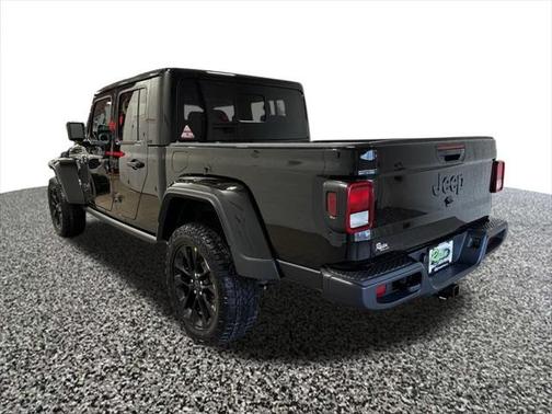 2025 Jeep Gladiator Nighthawk