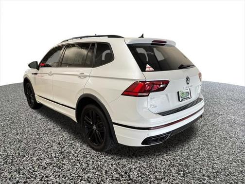 2022 Volkswagen Tiguan 2.0T SE R-Line Black 4MOTION