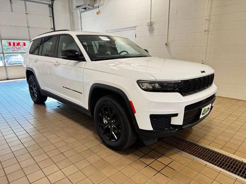2024 Jeep Grand Cherokee L Altitude