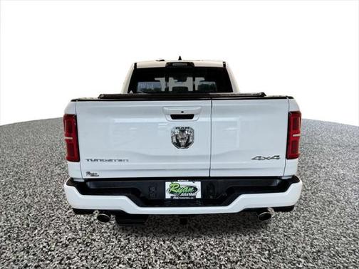 2025 RAM 1500 ST