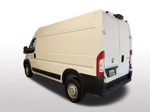 Bright White Clearcoat 2025 RAM ProMaster 2500 Tradesman