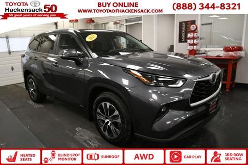 2025 Toyota Highlander Hybrid XLE