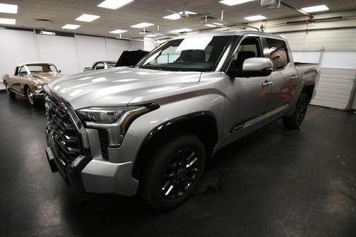 2024 Toyota Tundra Platinum