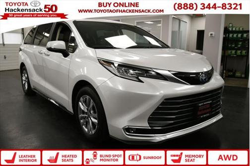 2024 Toyota Sienna Limited 7-Passenger