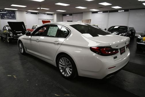 2022 BMW 530 i xDrive