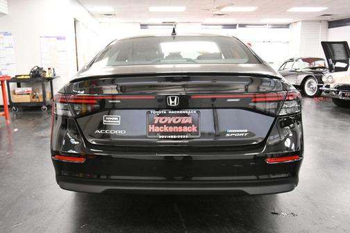 2024 Honda Accord Hybrid Base