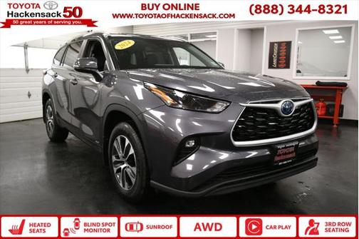 2024 Toyota Highlander Hybrid XLE