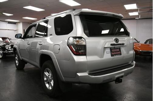 2022 Toyota 4Runner SR5