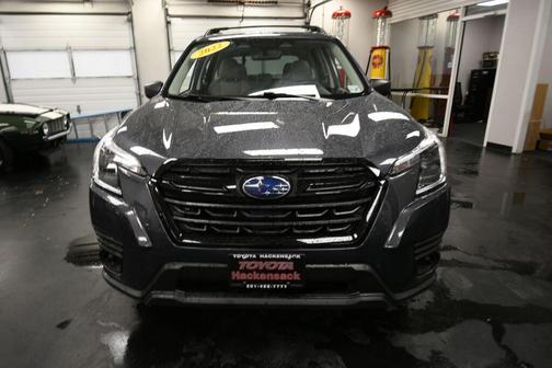 2022 Subaru Forester Base