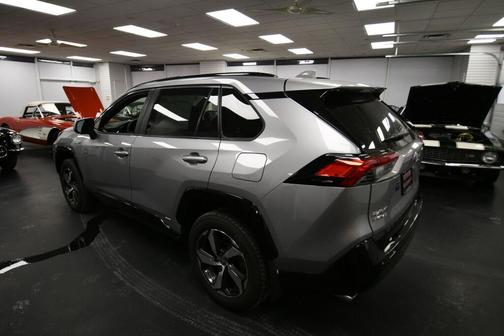 2021 Toyota RAV4 Prime SE