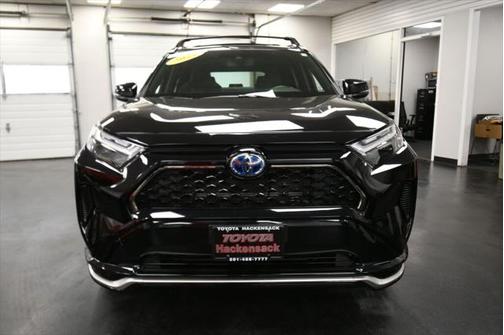 2022 Toyota RAV4 Prime SE