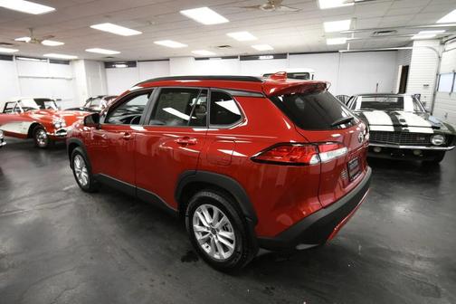2023 Toyota Corolla Cross LE