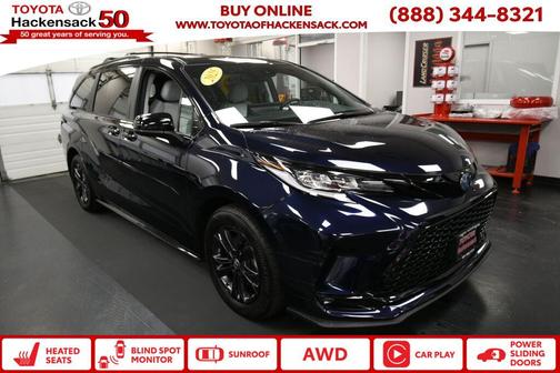 2025 Toyota Sienna XSE 7 Passenger