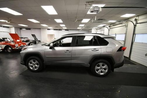 2019 Toyota RAV4 Hybrid LE