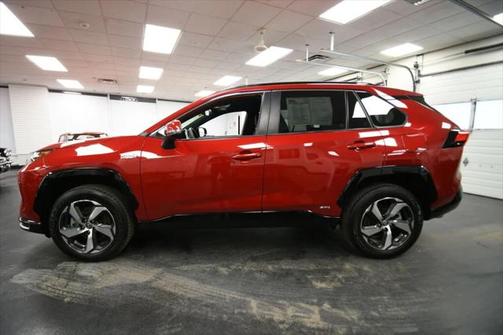 2023 Toyota RAV4 Prime SE