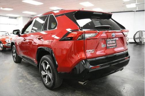 2023 Toyota RAV4 Prime SE