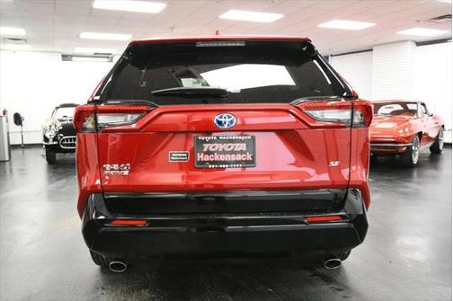 2023 Toyota RAV4 Prime SE
