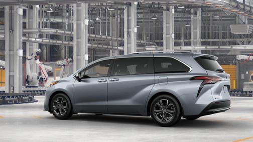 2025 Toyota Sienna Platinum 7 Passenger