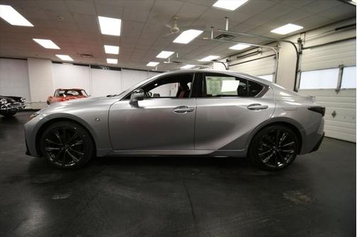 2022 Lexus IS 350 Base