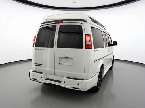 2023 Chevrolet Express 2500 RWD 2500 Regular Wheelbase WT