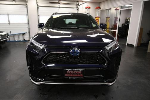 2023 Toyota RAV4 Prime SE