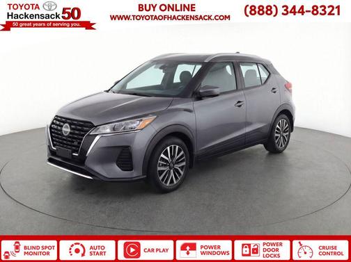 2022 Nissan Kicks SV