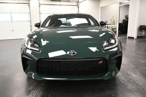 2025 Toyota GR86 Base