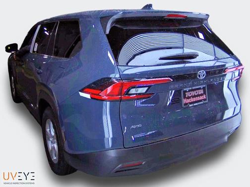 2026 Toyota Highlander LE