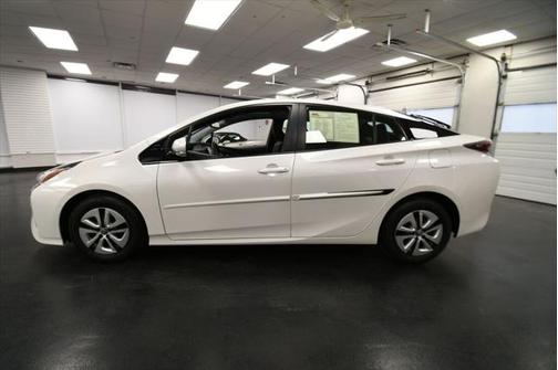 2018 Toyota Prius Four
