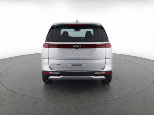 2022 Kia Carnival LXS
