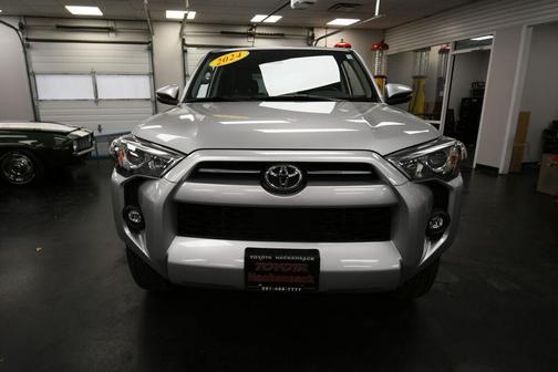 2024 Toyota 4Runner SR5 Premium