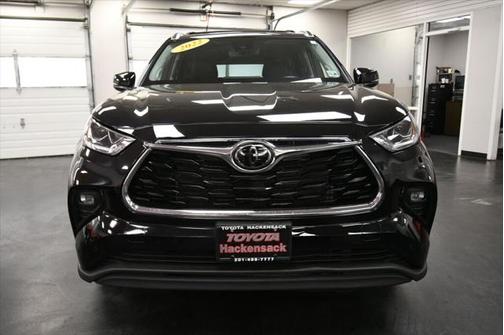 2022 Toyota Highlander Limited