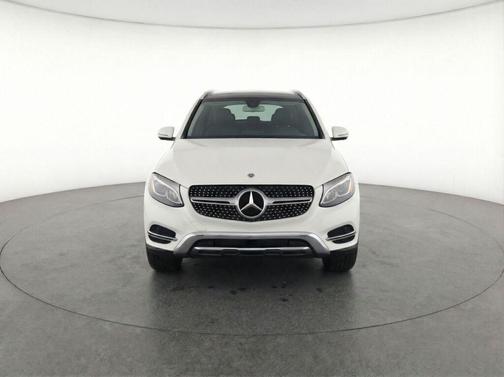 2019 Mercedes-Benz GLC 300 4MATIC