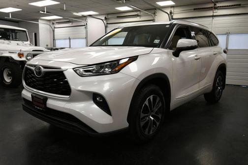 2020 Toyota Highlander XLE