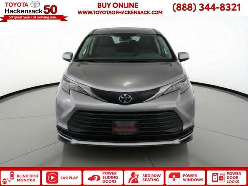 2026 Toyota Sienna LE