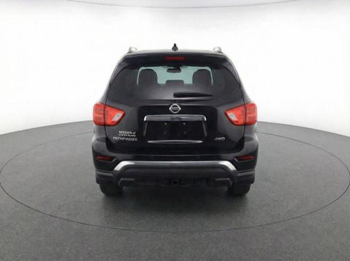 2019 Nissan Pathfinder S