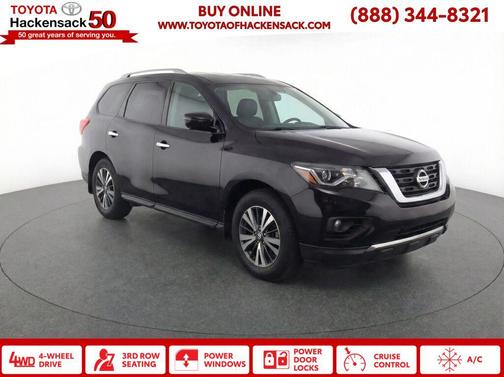 2019 Nissan Pathfinder S