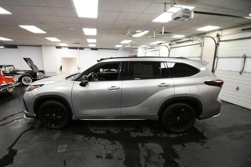 2024 Toyota Highlander XSE