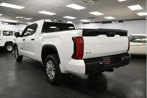 2022 Toyota Tundra SR5