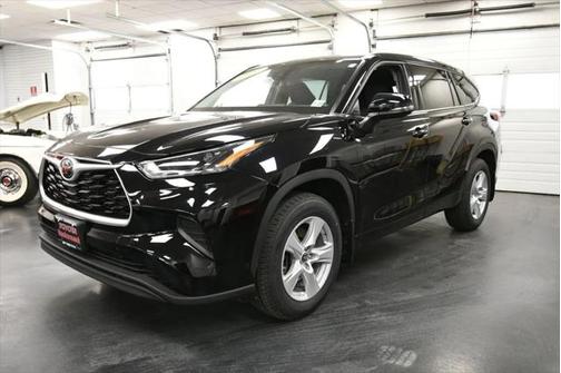 2022 Toyota Highlander L