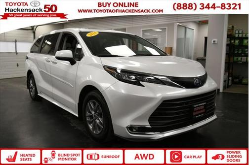 2024 Toyota Sienna XLE 7 Passenger