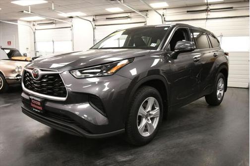 2022 Toyota Highlander L