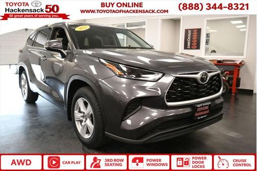 2022 Toyota Highlander L