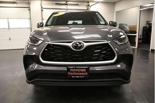 2022 Toyota Highlander L